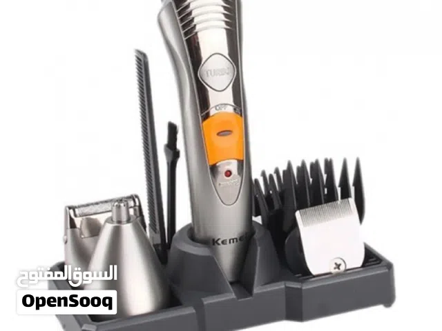 ماكنة حلاقة مع عدة رؤوس بروجيمي