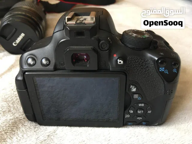 كاميرا كانون EOS 700D