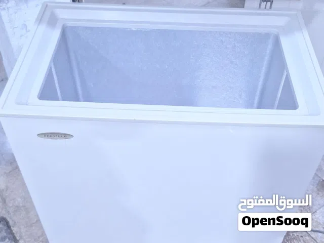 بيع فريزر أفقي مقاس 80/50سم بحاله ممتازه مع التوصيل والكفاله