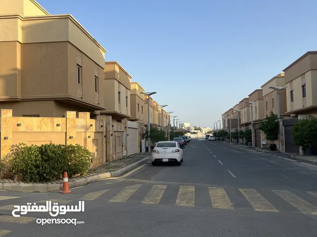 1000 m2 More than 6 bedrooms Villa for Rent in Jeddah Al Shate'a