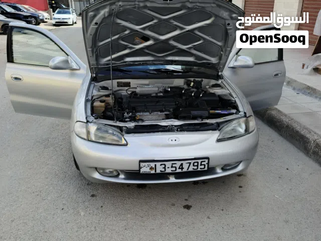 1996 هيونداي افانتي Standard