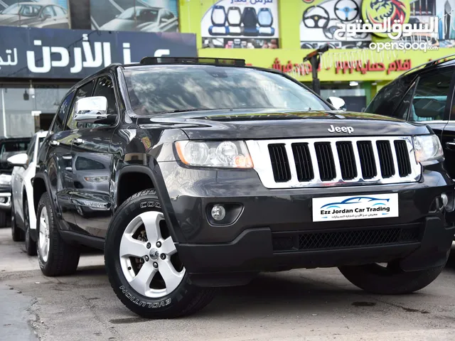 جيب جراند شيروكي لاريدو Jeep Grand Cherokee Laredo 4x4 2011