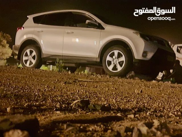 Used Toyota RAV 4 in Al Dakhiliya