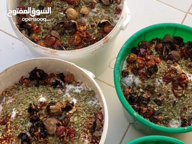 مالح جيذر للبيع 12 ريال للسطل بصنع أيادي عمانيه