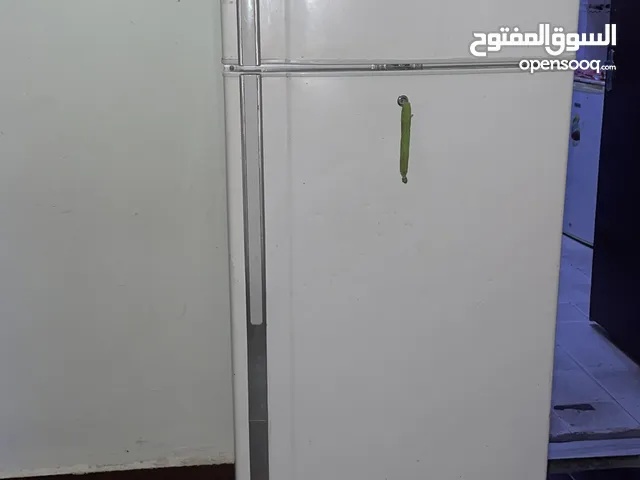 للبيع ثلاجه بحاله جيده