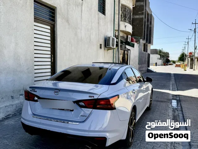 نيسان التيما SR فول مواصفات لون مميز كفالة .