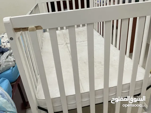 Baby cot with mattress