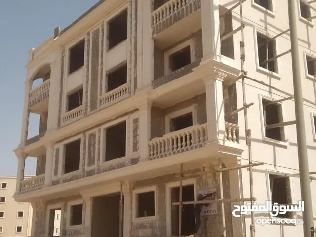 255 m2 4 Bedrooms Apartments for Sale in Giza 6th of October