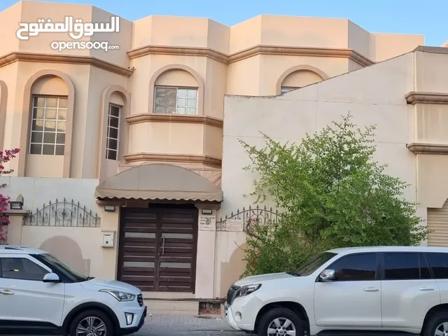 1 m2 More than 6 bedrooms Townhouse for Sale in Muharraq Galaly