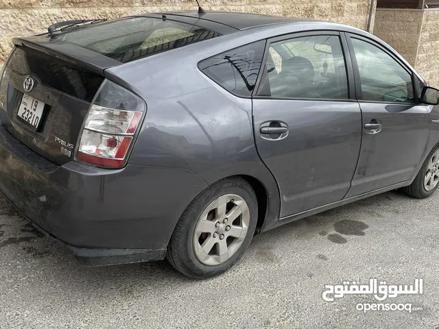 Used Toyota Prius in Ajloun