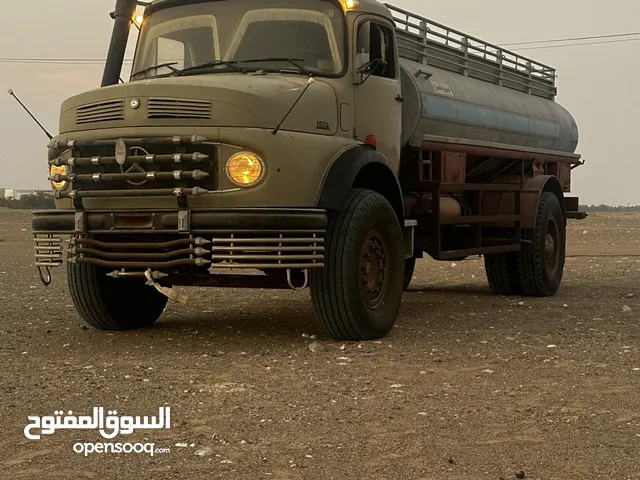 بوز عايدي مرسيدس 1978