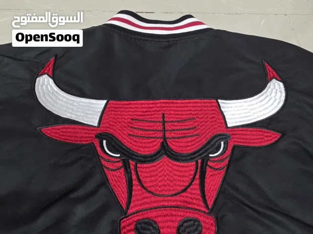 جاكيت CHICAGO BULLS اصلي وجديد ولا لبسة ملبوس قياس لارج