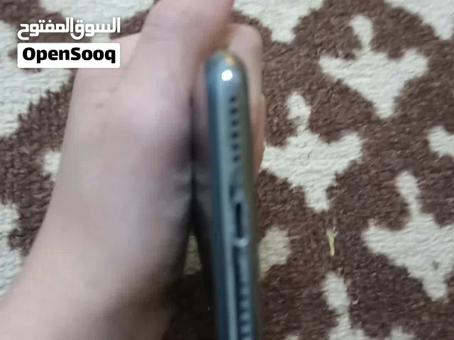 آيفون xعادي