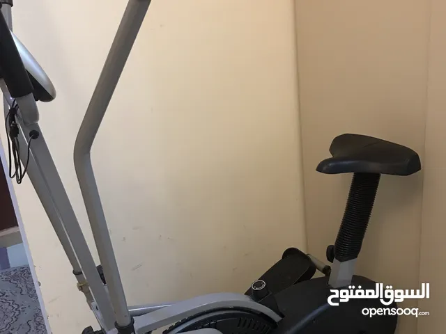 حرك جسمك وارتق بلياقتهم مع جهاز الدراجه الرياضي