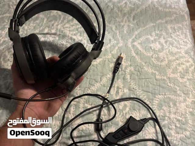 سماعةSades gaming Pc/ps4-5 USB للبيع