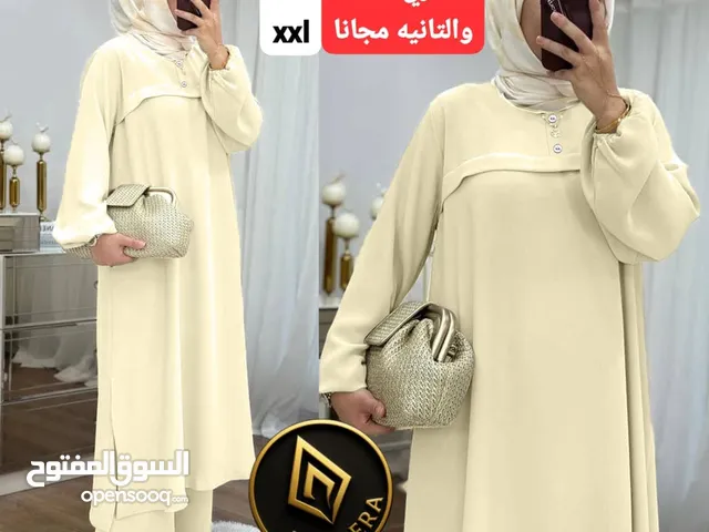 عرض طقم نسائي قطعتين للبيع