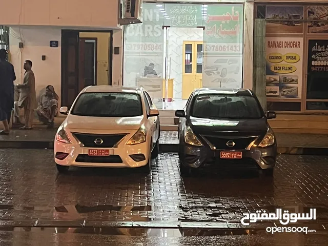 Sedan Hyundai in Dhofar