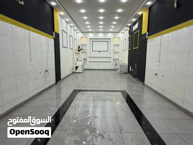 محل بصناعيه المعبيله رقم2 للاخلاء بموقع مميز جدا