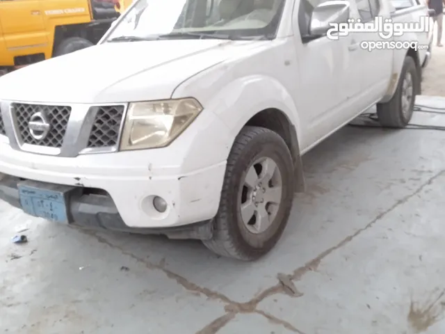Used Nissan Navara in Al Mukalla