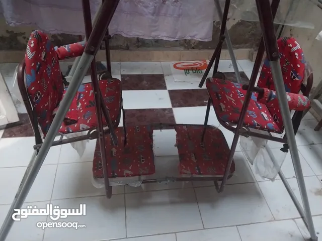 مراجيح اطفالية حديد،،لطفل ولطفلين،،للطفل الواحد حتي وزن 40 ،توصيل بعطبرة وشحن ولايات