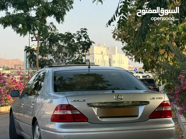 للبيع لكزس 430 نظيف مديل 2006