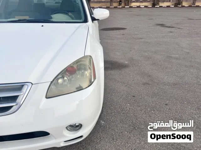 2006 نيسان التيما S