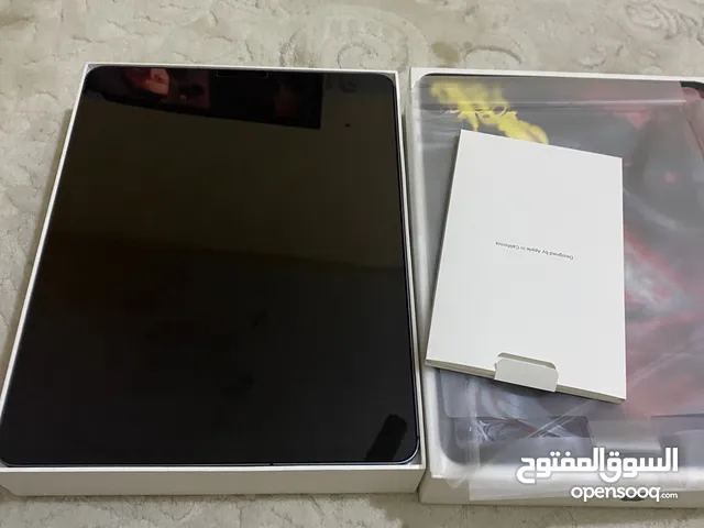 Apple iPad 64 GB in Farwaniya