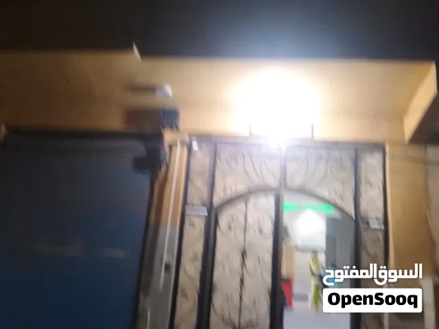 منزل للبيع ثاني نمره من المساكن الرئيسي فيصل محطه المساحه  في كل المرافق اساس برج