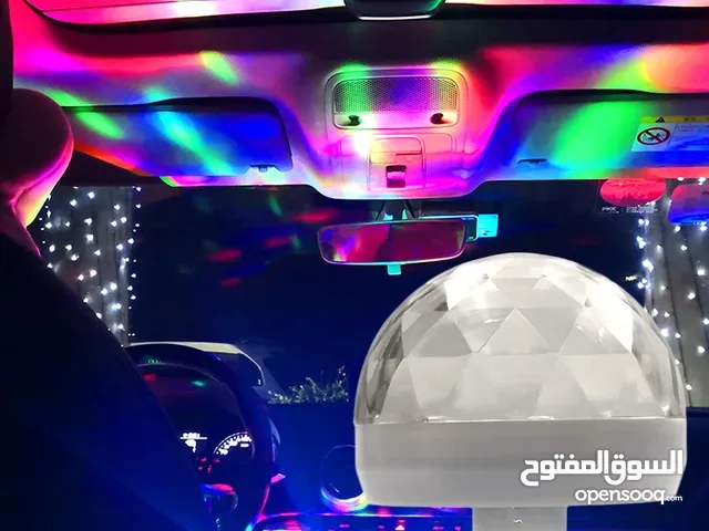 اضاءة لسقف سيارة تعمل على يو اس بي