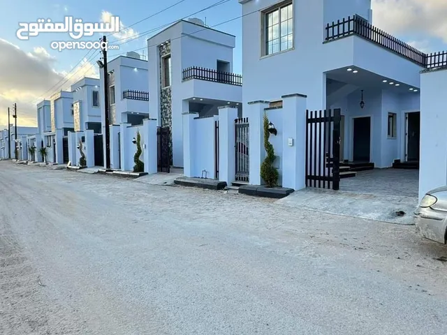 167 m2 3 Bedrooms Townhouse for Sale in Tripoli Khallet Alforjan