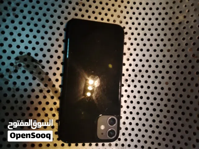 Apple iPhone 11 128 GB in Fujairah