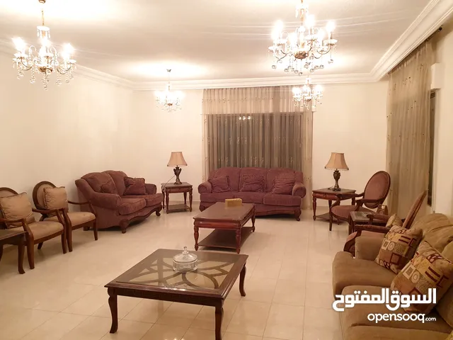 250 m2 3 Bedrooms Apartments for Rent in Amman Khalda