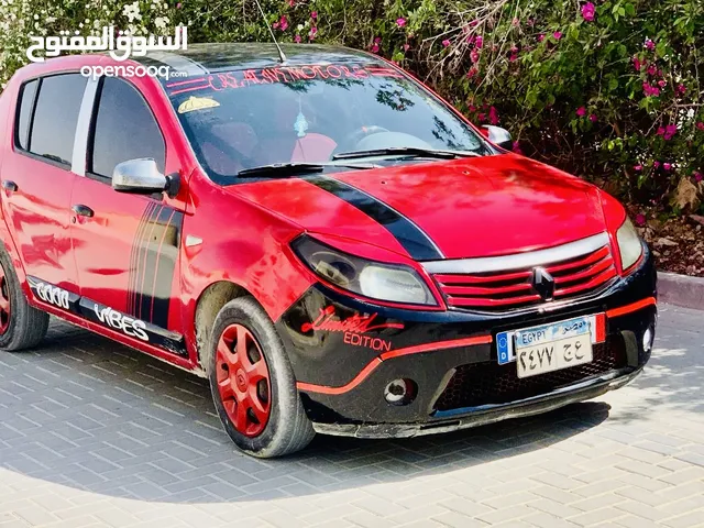للبيع رينو سانديرو معدلة رياضي — جاهزة للانطلاقة!