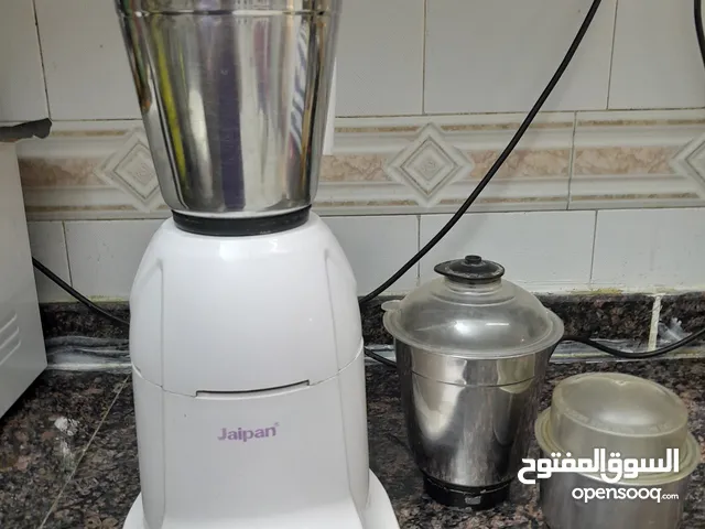 3 jar mixer urgent sale
