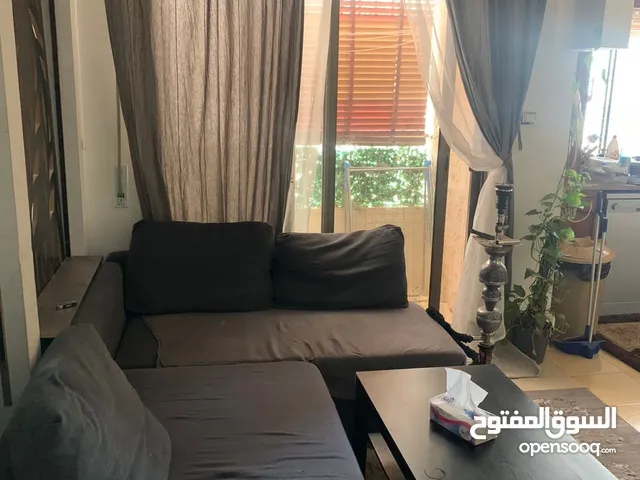 80 m2 3 Bedrooms Apartments for Sale in Amman University Street