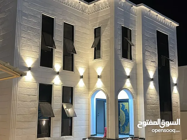 278 m2 More than 6 bedrooms Villa for Sale in Al Batinah Saham