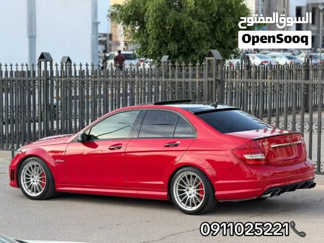 2011 مرسيدس بنز الفئة-C C 63 AMG