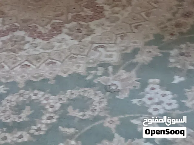 سجادة درجات الزيتي مع البيج للبيع