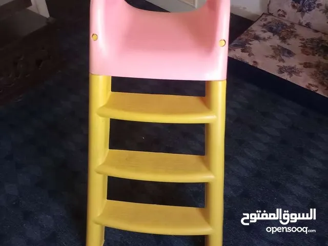 مستلزمات اطفال للبيع