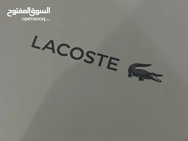 حذاء لاكوست نسائي مستعمل