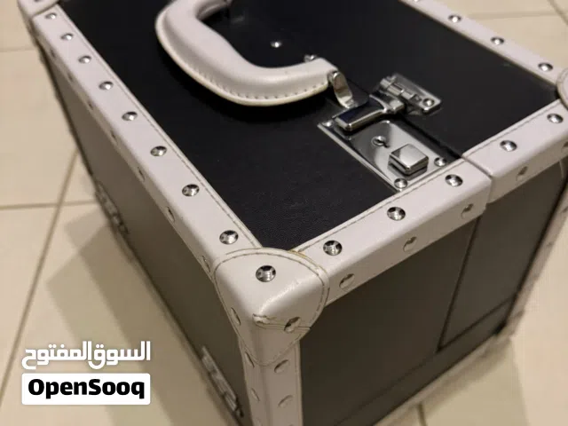 حقيبة كبيرة للمكياج تخفيضات