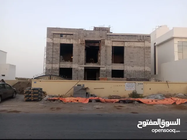340 m2 More than 6 bedrooms Villa for Sale in Muscat Al Maabilah