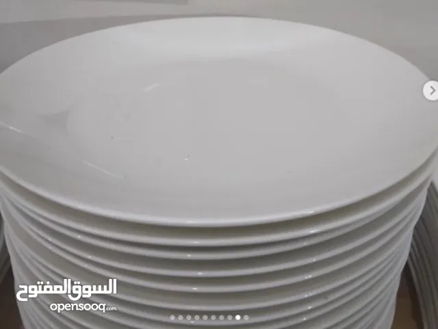 تشكيلة صحون تقديم حليبي
