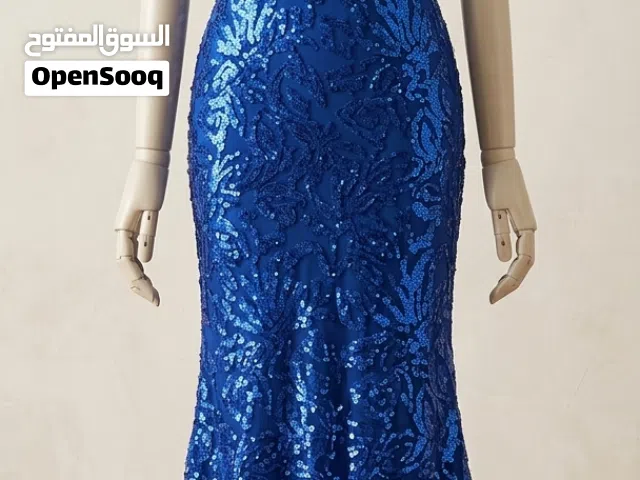 فستان سهرة شك شريته ب100 دينار رح ابيعه بأقل من النص