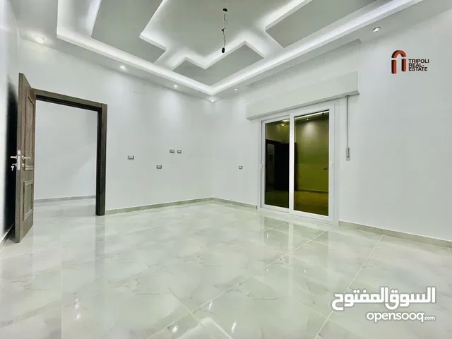 190m2 3 Bedrooms Apartments for Sale in Tripoli Ghut Shaal