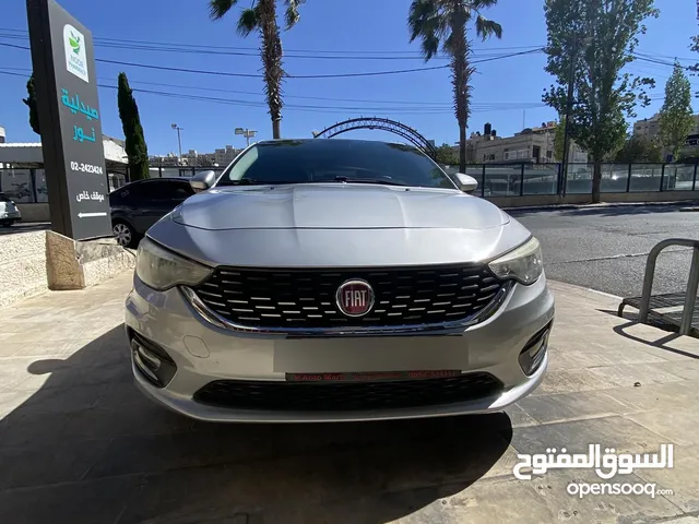 2017 Fiat tipo