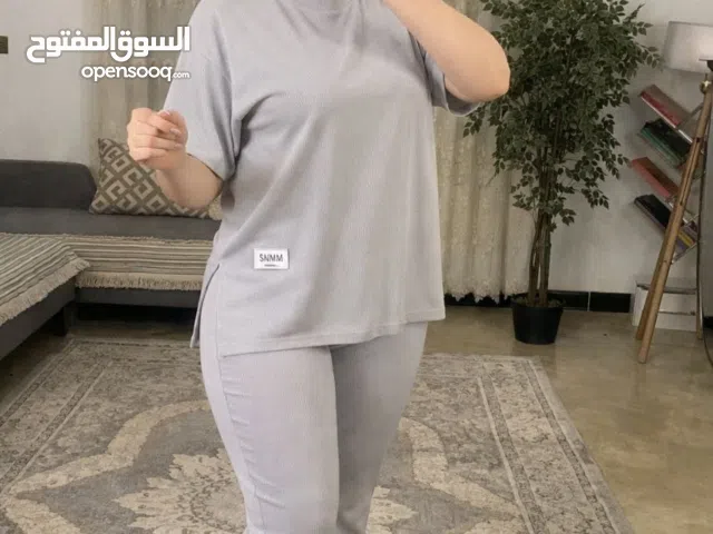 تراك نسائي بنطرون جارلس ~ ZARA  خامه مريبة رياضي  Xl.2xl