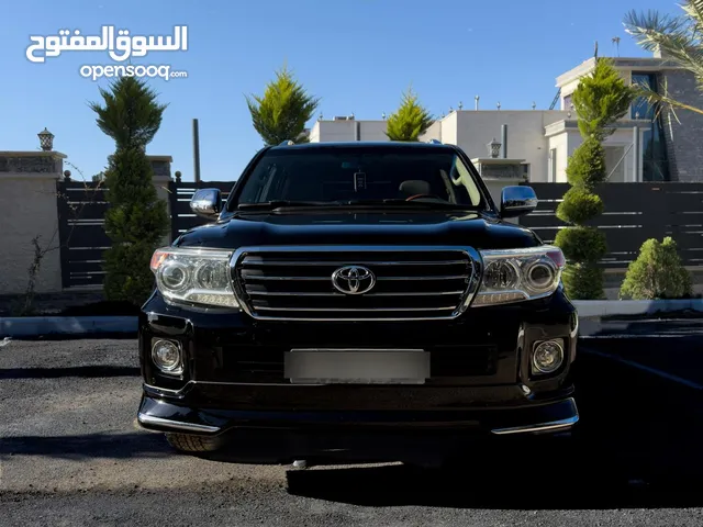 لاندكروزر مديل 2014 للبيع