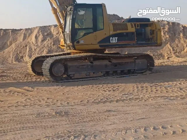 2003 Tracked Excavator Construction Equipments in Farwaniya