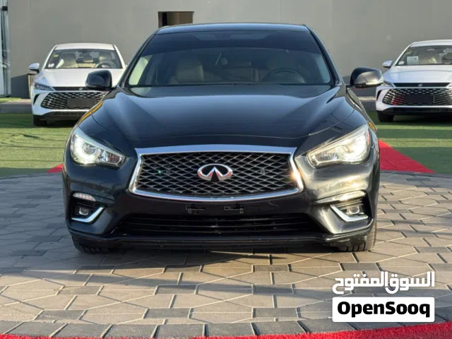 2022 إنفينيتي Q50 Luxe